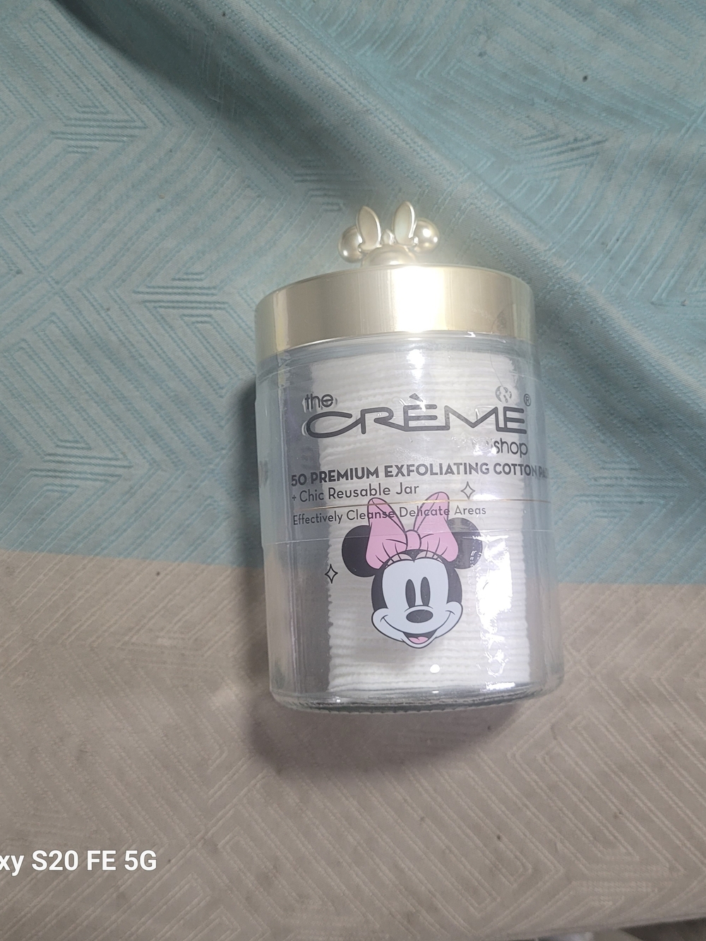 The Crème Shop Minnie Mouse Exfoliating Cotton Pads